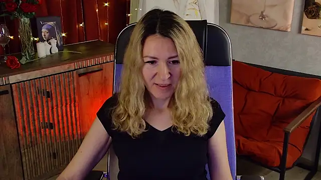 DonnaSmitth online show from 05-12-26, 06:47