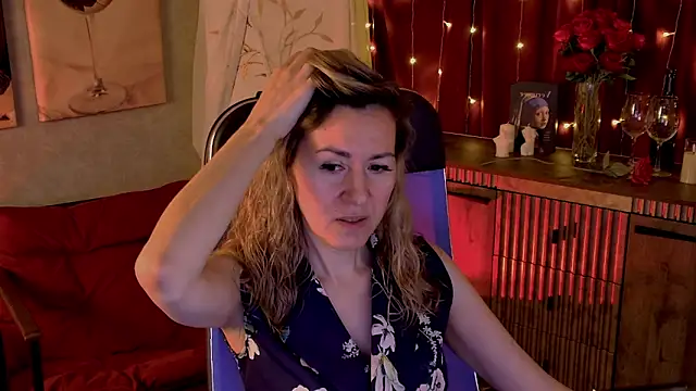 DonnaSmitth online show from 04-13-26, 07:07