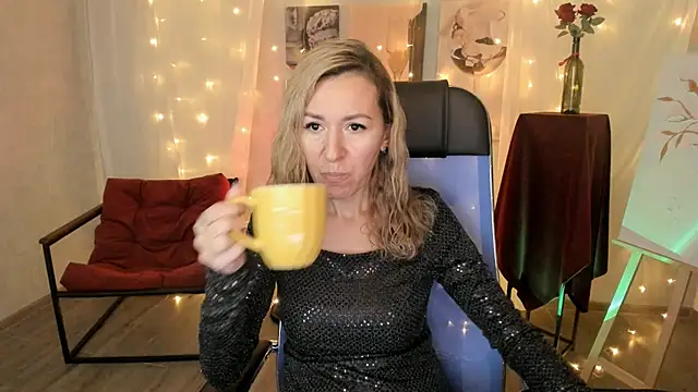 DonnaSmitth online show from 02-13-26, 06:52