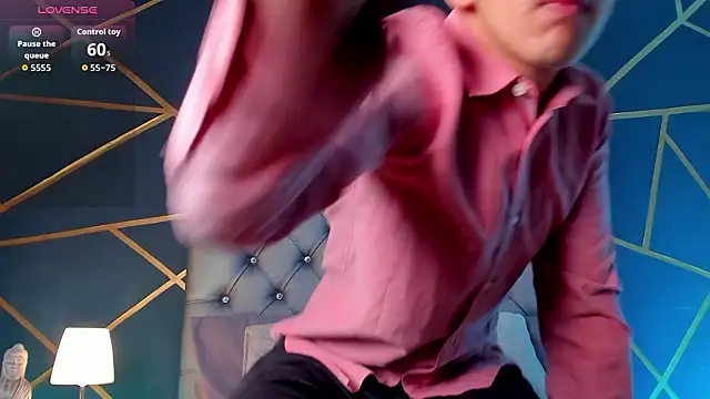 Lian Miller1  online show from 03-10-26, 12:31