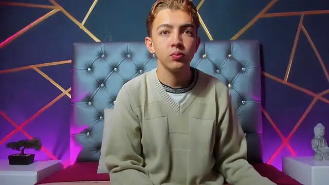 Lian Miller1  online show from 10-30-25, 12:25