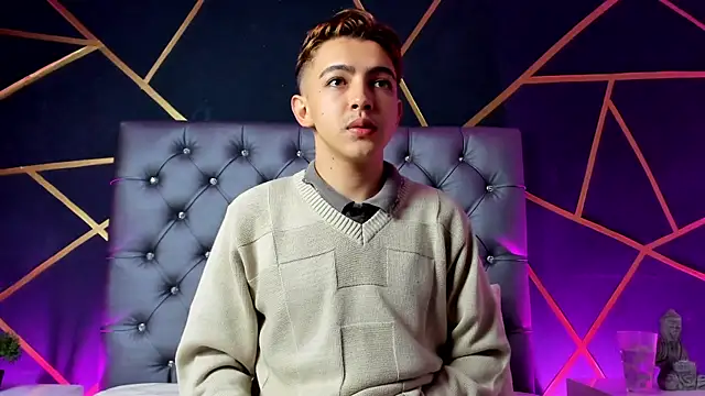 Lian Miller1  online show from 11-10-25, 12:32