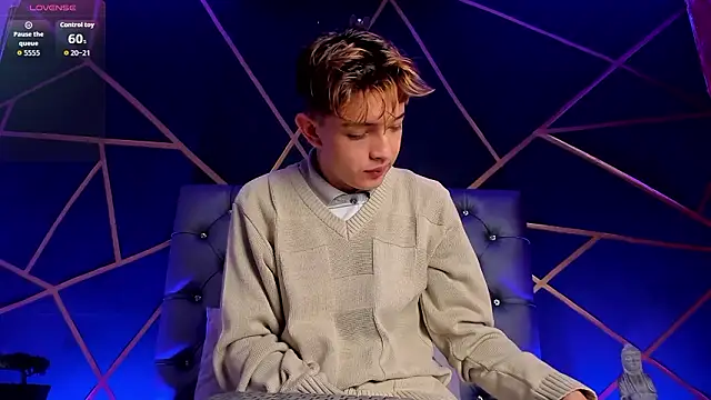 Lian Miller1  online show from 02-11-26, 12:38