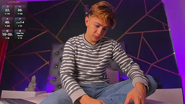 Lian Miller1  online show from 02-15-26, 08:19