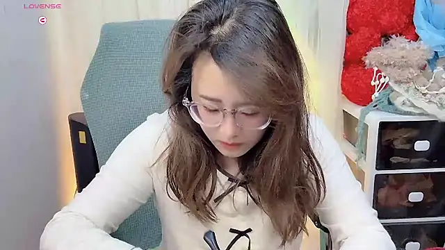 NEWONETO online show from 11-23-25, 05:23