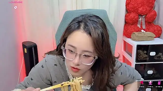 NEWONETO online show from 11-13-25, 03:38