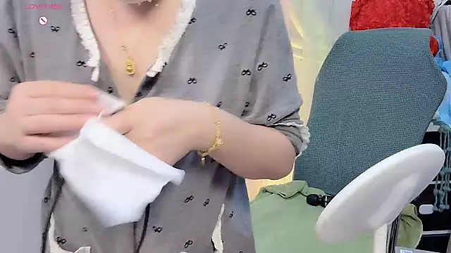 NEWONETO online show from 11-20-25, 12:28