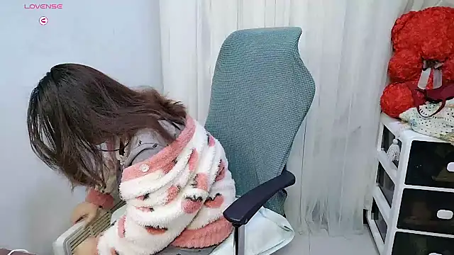 NEWONETO online show from 10-22-25, 03:33