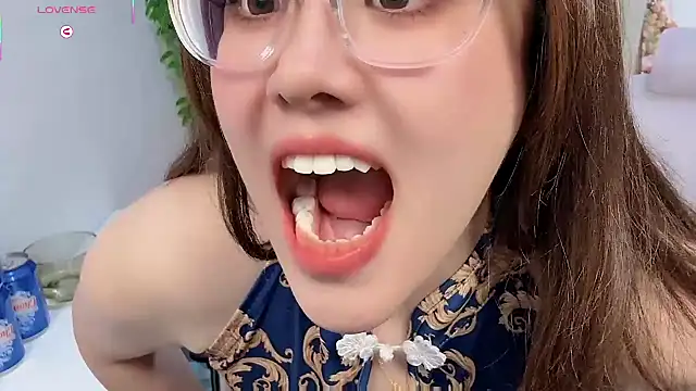 NEWONETO online show from 12-19-25, 12:18