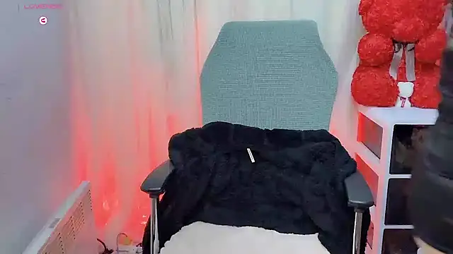 NEWONETO online show from 11-09-25, 01:37