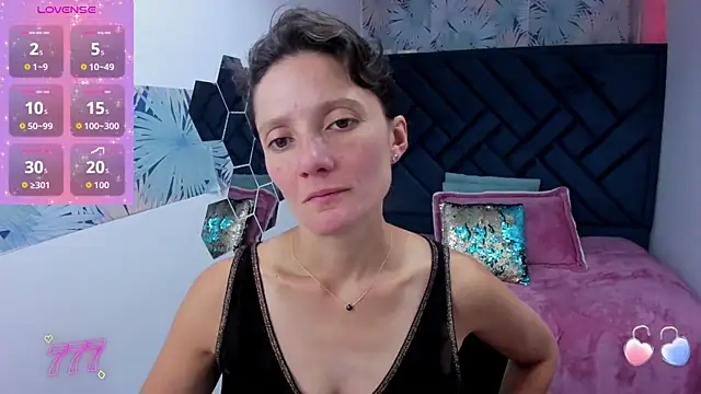 Valery More   online show from 04-24-26, 02:41