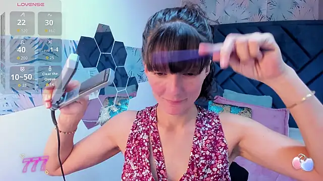 Valery More   online show from 05-15-26, 12:47