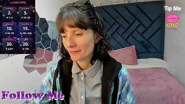 Snapshot of Valery_More__ chatting on 07-21-26, 12:28 Valery More online show from 07-21-26, 12:28