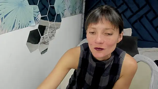 Valery More   online show from 10-03-25, 12:50