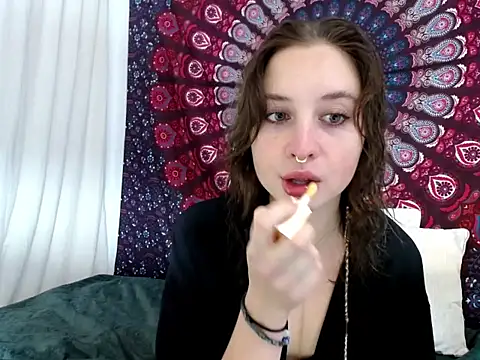 AdalynKiss online show from 12-05-25, 07:29