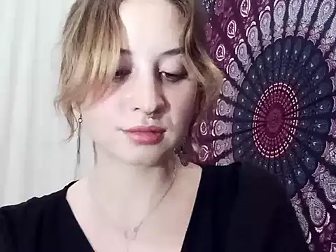 AdalynKiss online show from 10-17-25, 06:53