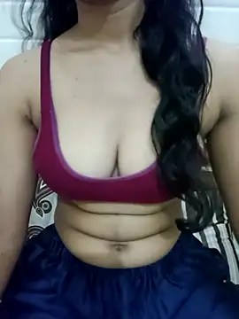 Snapshot of Meenu_rani6 chatting on 10-15-25, 06:05 Meenu rani6 online show from 10-15-25, 06:05