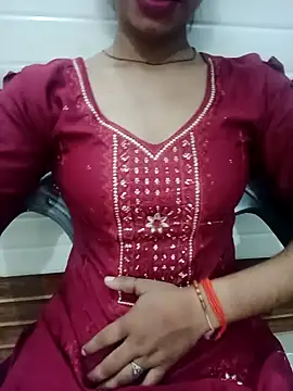 Snapshot of Meenu_rani6 chatting on 10-06-25, 02:40 Meenu rani6 online show from 10-06-25, 02:40