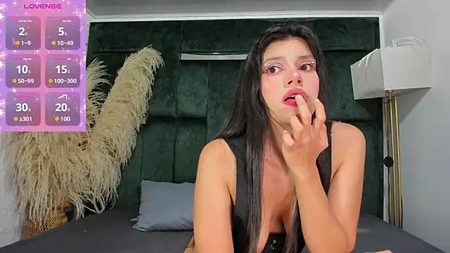 Misaki Kai online show from 11-12-25, 05:33