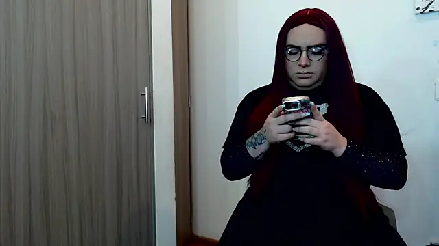 Redvelvett22 online show from 01-16-26, 11:47