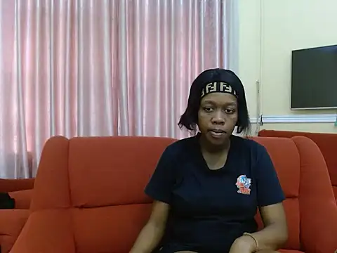 Snapshot of stormyza chatting on 10-14-25, 02:28 stormyza online show from 10-14-25, 02:28