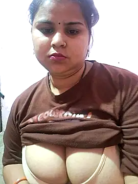 Snapshot of Mamta-Thakur chatting on 10-28-25, 06:29 Mamta-Thakur online show from 10-28-25, 06:29