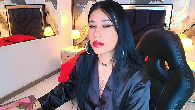 Snapshot of SusanVilla chatting on 07-17-26, 08:06 SusanVilla online show from 07-17-26, 08:06