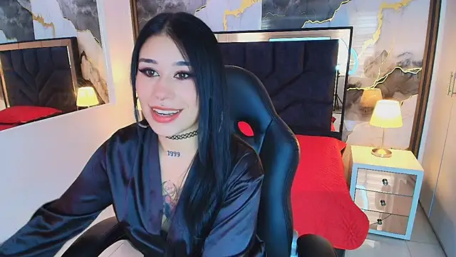 Snapshot of SusanVilla chatting on 06-27-26, 07:53 SusanVilla online show from 06-27-26, 07:53