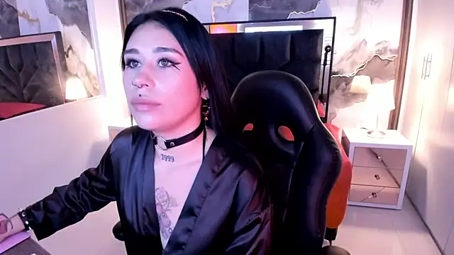 Snapshot of SusanVilla chatting on 05-16-26, 07:57 SusanVilla online show from 05-16-26, 07:57