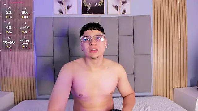 Kandyfrees  online show from 01-12-26, 11:28