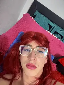 NICOLLE  12 online show from 10-13-25, 07:37