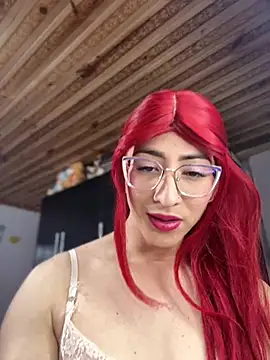 Snapshot of NICOLLE__12 chatting on 07-06-26, 12:06 NICOLLE 12 online show from 07-06-26, 12:06