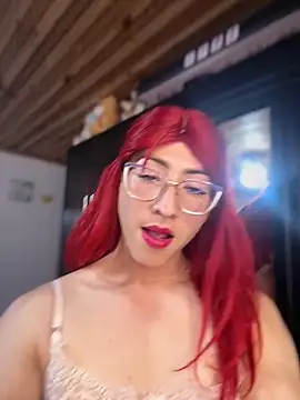 Snapshot of NICOLLE__12 chatting on 06-20-26, 08:14 NICOLLE 12 online show from 06-20-26, 08:14