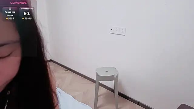 dudu-baby10 online show from 12-20-25, 11:35