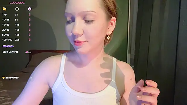 EmiIyKitty online show from 11-22-25, 08:29