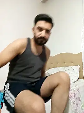 Snapshot of mehmets27 chatting on 10-10-25, 12:22 mehmets27 online show from 10-10-25, 12:22