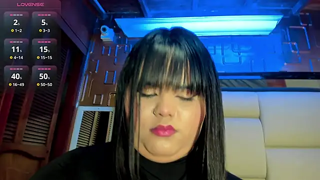 violet milleer online show from 09-29-25, 02:12