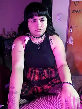 crucifxcked online show from 10-08-25, 04:03