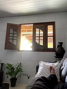 MCLZK online show from 10-31-25, 06:04