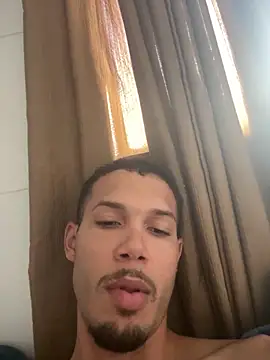 MCLZK online show from 03-10-26, 06:23