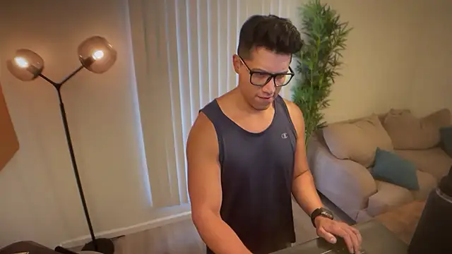 austinfxxx online show from 10-03-25, 08:54