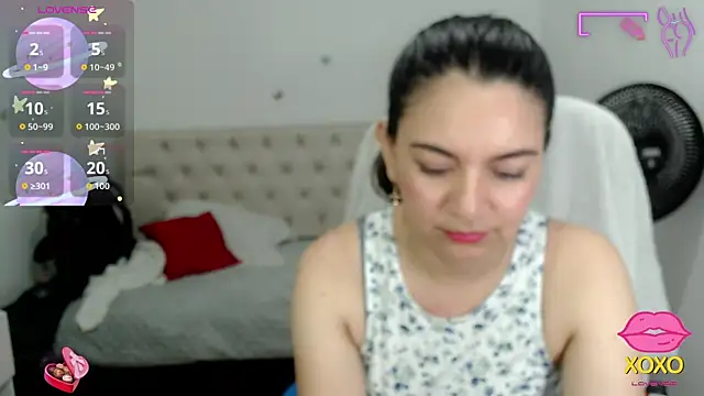 astrolover  online show from 11-08-25, 02:37