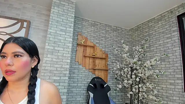 Alisonn Doll online show from 02-04-26, 06:36