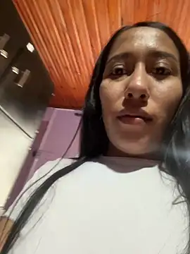 Amelia Rivas online show from 05-27-26, 06:59
