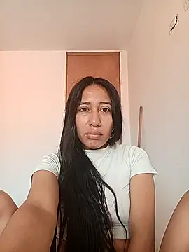 Amelia Rivas online show from 11-18-25, 12:19