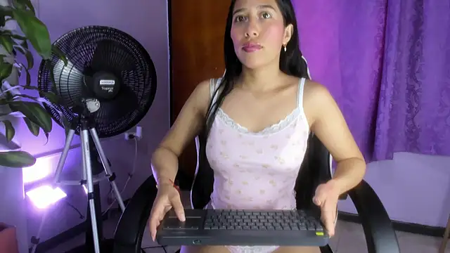 Amelia Rivas online show from 02-03-26, 06:57