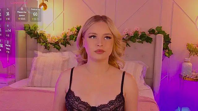 EllyLinn online show from 03-30-26, 05:14