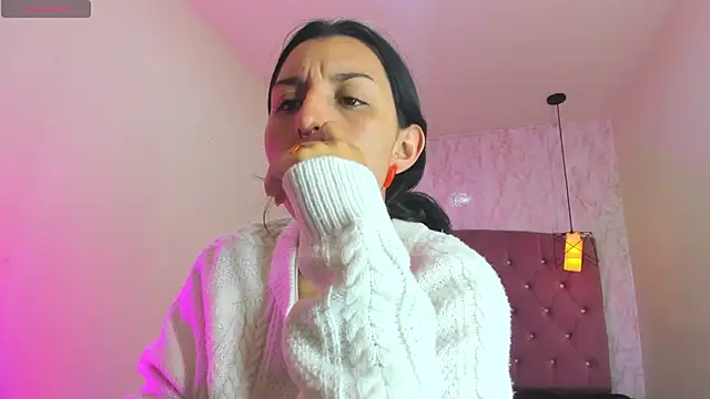 Iris  77 online show from 11-13-25, 06:01