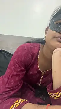 Snapshot of TeluguIshu_teen20 chatting on 02-16-26, 05:44 TeluguIshu teen20 online show from 02-16-26, 05:44