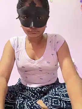 Snapshot of TeluguIshu_teen20 chatting on 10-14-25, 07:36 TeluguIshu teen20 online show from 10-14-25, 07:36